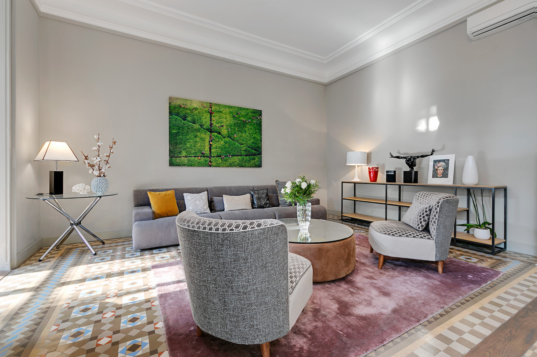 THE LUXURY CORNELIA APARTMENT Luxury Apartments Rentals